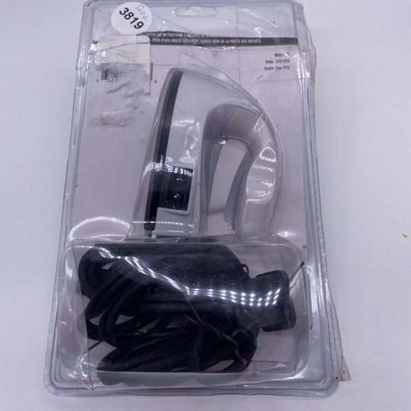 Mini Electric Iron (1pc) White ,120-Volt, 15-Watt, 4” High - Picture 2 of 6